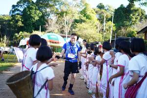 BIB: 
                            <button type="button" onclick="openModal(18991913)" class="btn btn-primary btn-sm float-right btn-popup" data-toggle="modal" data-target=".modal-high-quality">
                        <i class="fas fa-shopping-cart"></i> Add to Cart
                    </button>
                                            <button type="button" onclick="isThisMe(18991913, true)" class="btn btn-success btn-sm float-right btn-popup btn-isme hidden" data-toggle="tooltip" data-placement="bottom" title="นี่คือรูปของคุณใช่ไหม คลิกที่นี่เพื่อเอาเข้าอัลบั้ม">
                        <i class="fas fa-plus"></i> Add to album
                    </button>
                    <button type="button" onclick="isThisMe(18991913, false)" class="btn btn-warning btn-sm float-right btn-popup btn-isnotme hidden">
                        <i class="fas fa-ban"></i> Remove from album
                    </button>